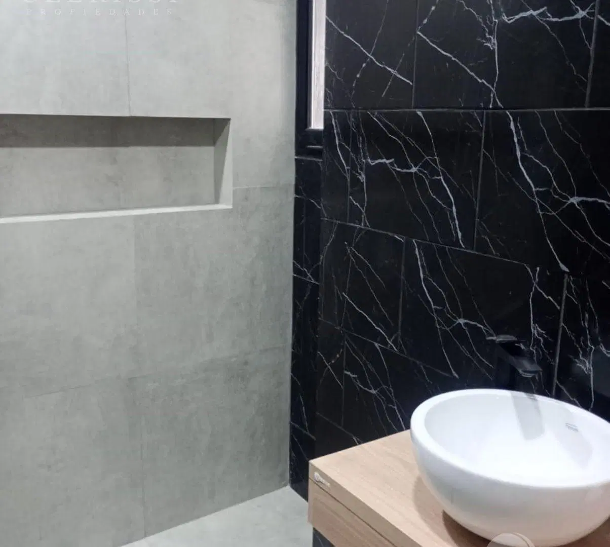 Venta de Duplex 3 Dorm. Apto Crédito en B° Los Platanos - Cipolletti 5