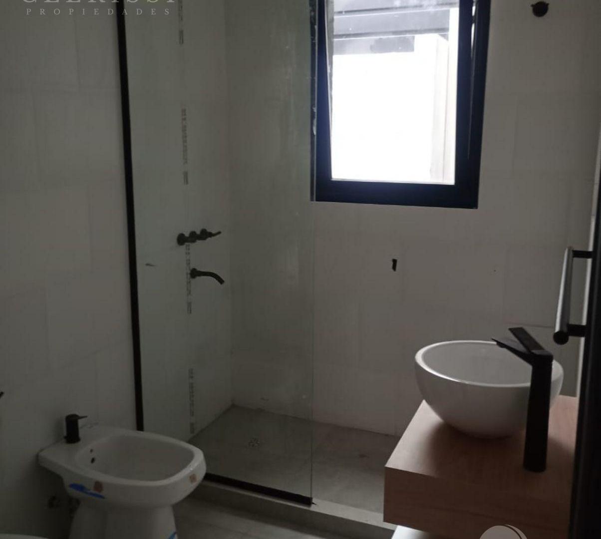 Foto de Venta de Duplex 3 Dorm. Apto Crédito en B° Los Platanos - Cipolletti, imagen 2
