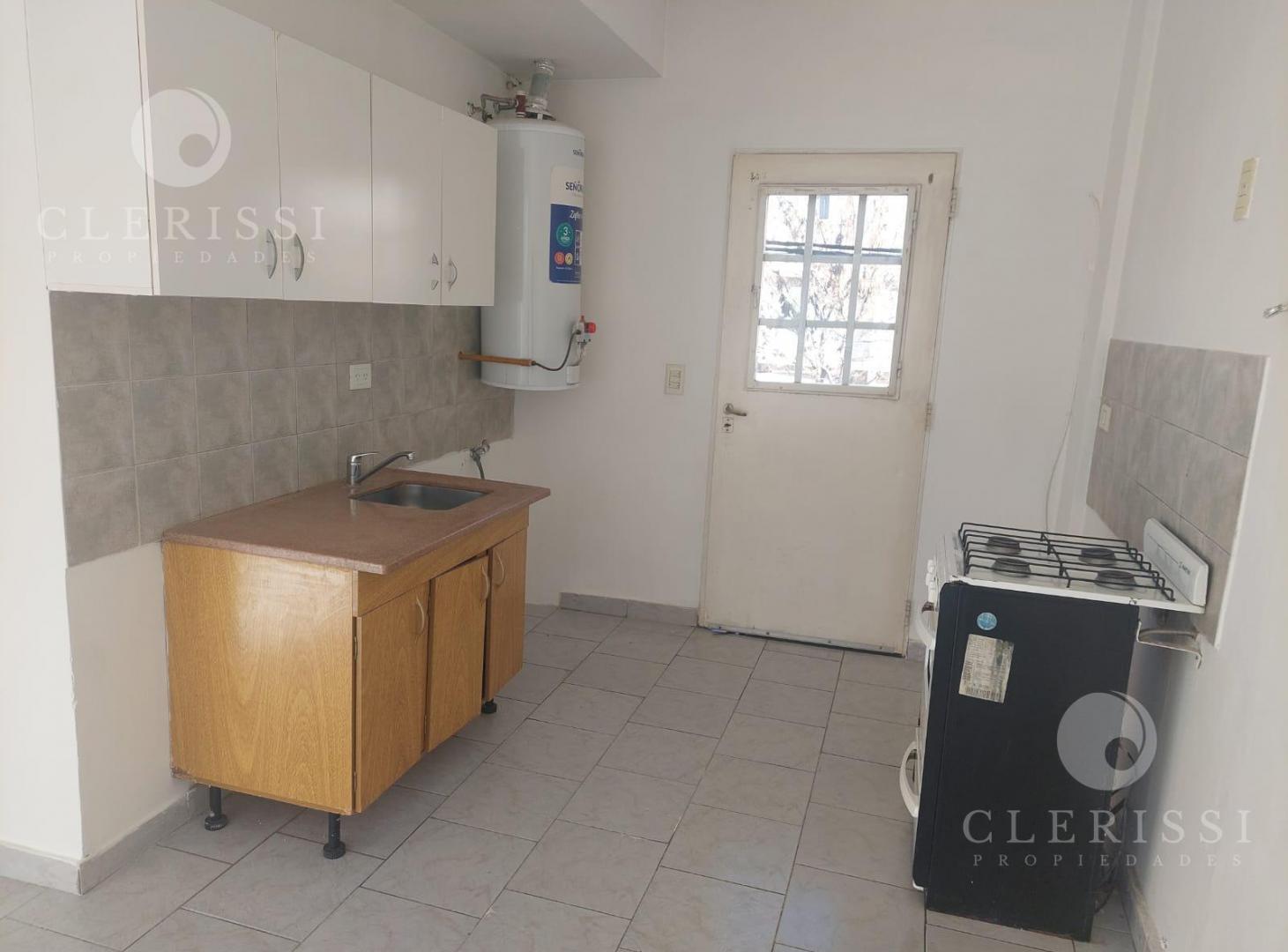 Foto de Venta de Dpto 2 Dorm. APTO CREDITO en B° Arevalo de Cipolletti, imagen 5