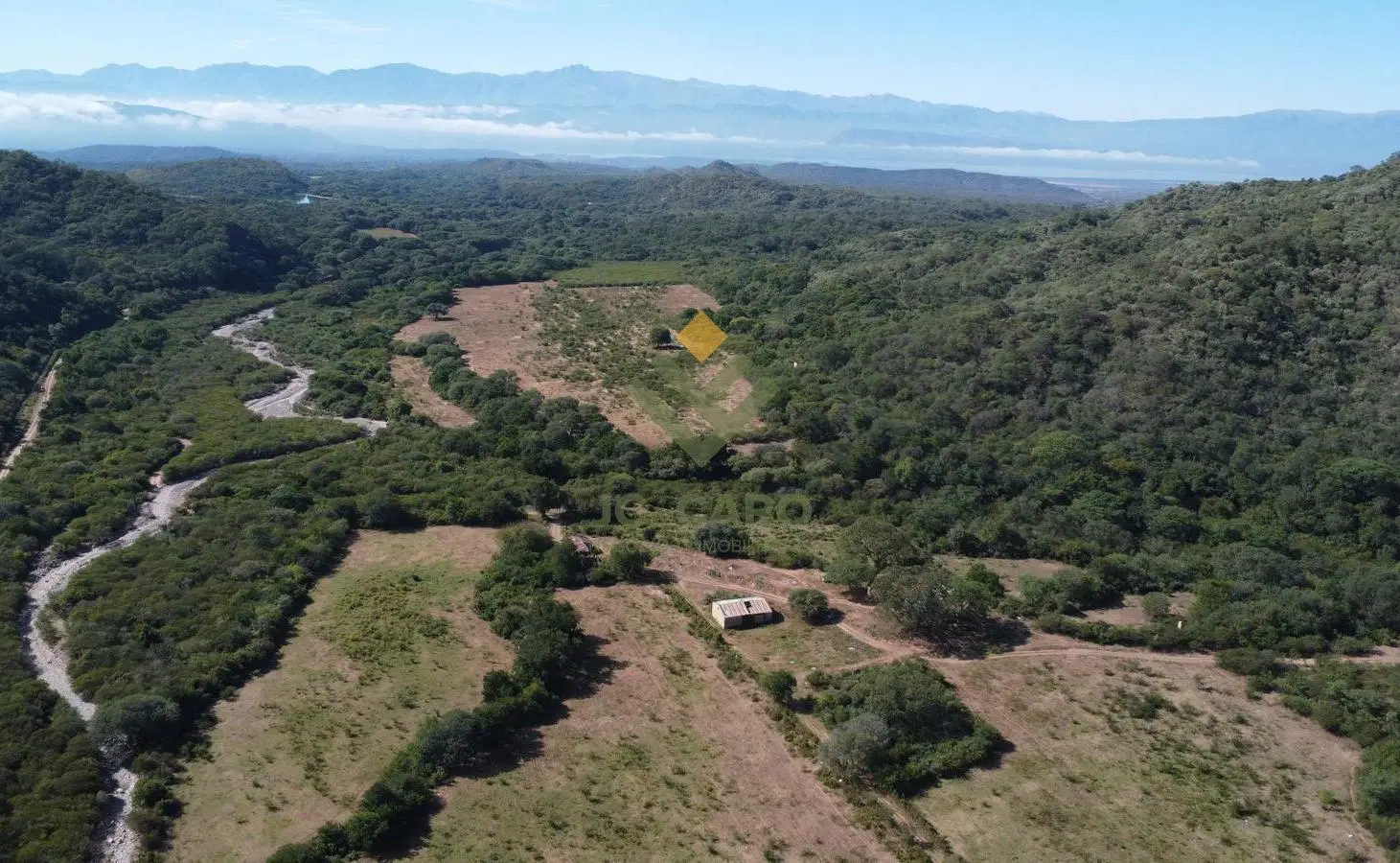 Campo en Venta en Coronel Moldes 3