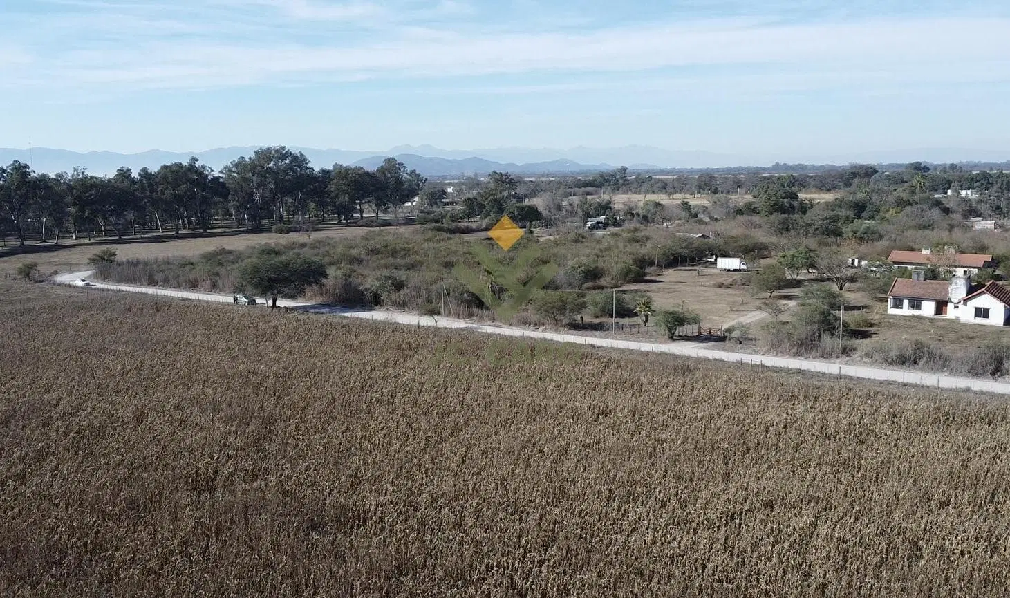 Espectacular lote en venta con vistas panorámicas 5