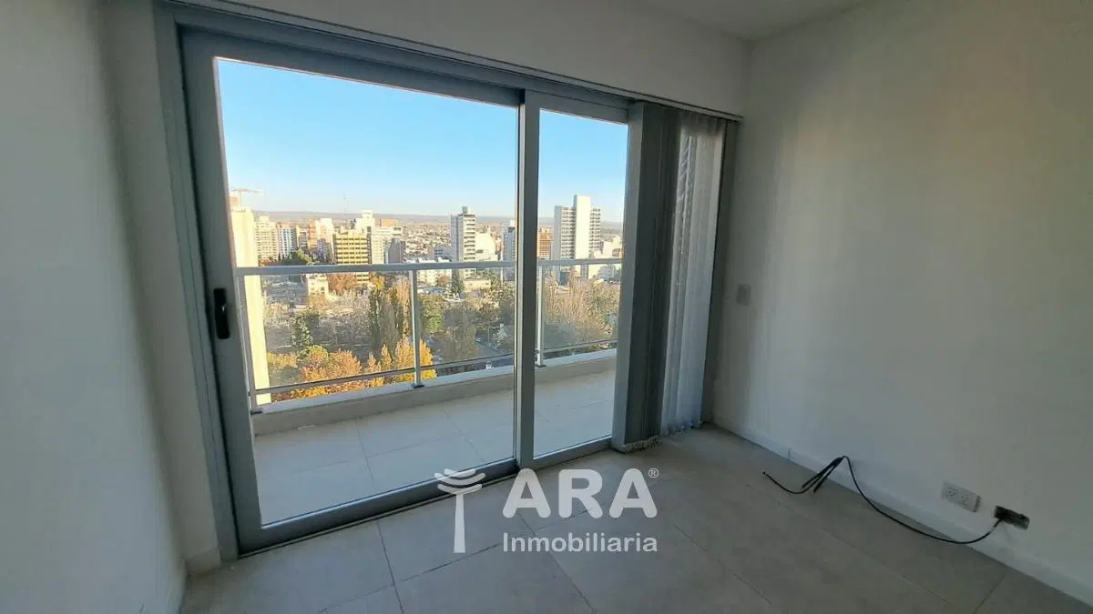 Alquiler Departamento de 2 dormitorios con cochera 5