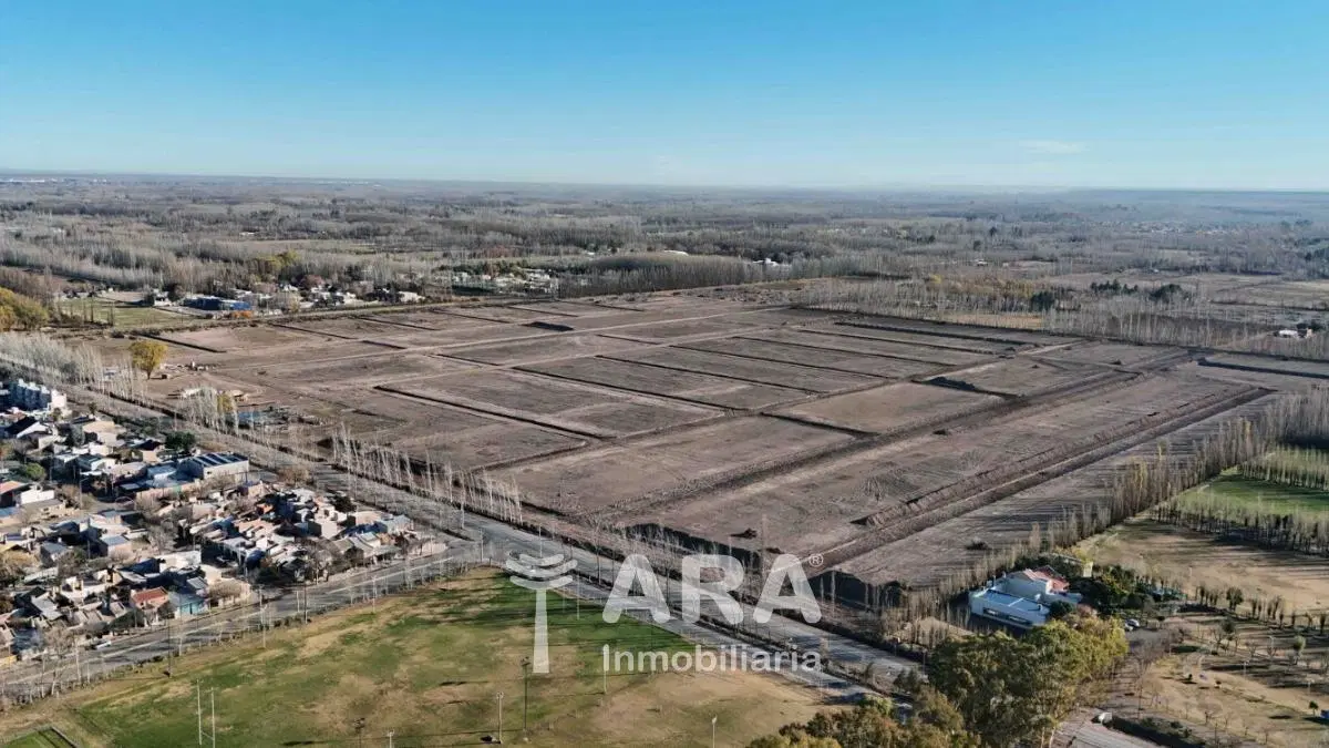 Terreno 500 mts Barrio residencial en Cipolletti 2