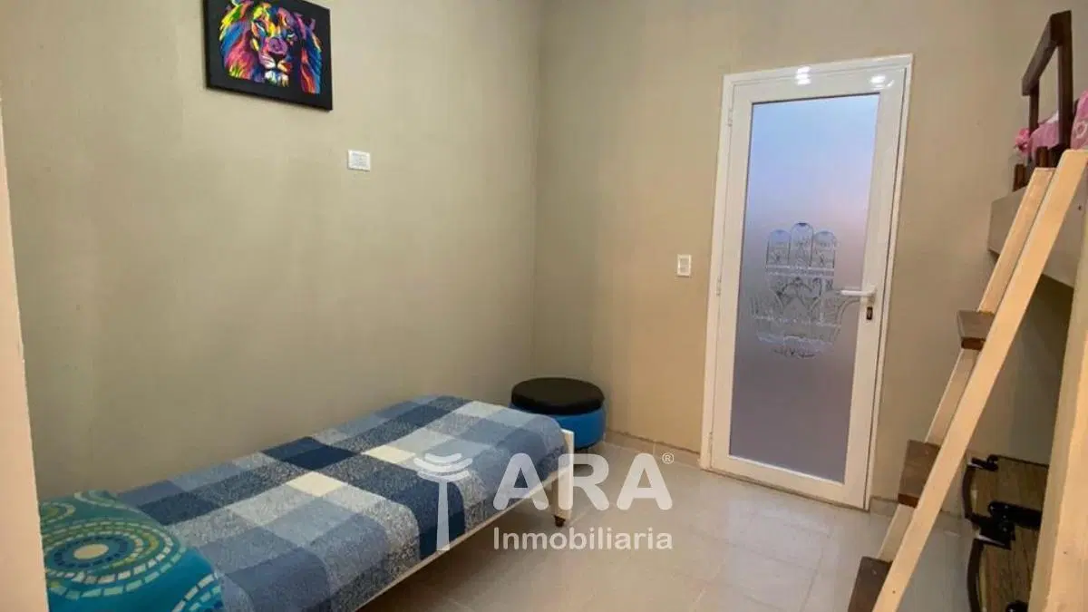 CASA EN BARRIO LA PENINSULA - NEUQUEN 3