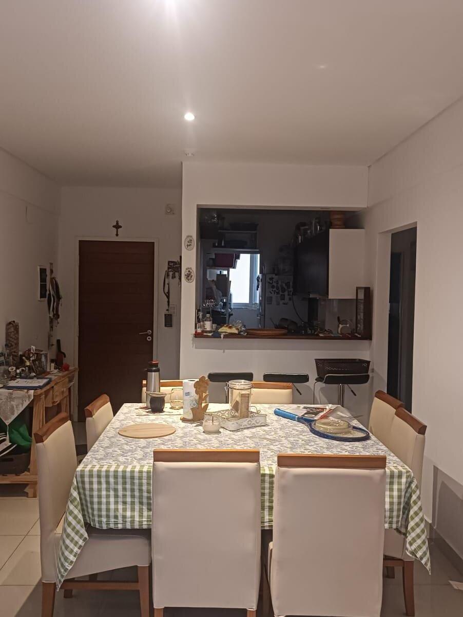 Departamento a m de Av Costanera y Av Roca Villa Sarita con Cochera 3