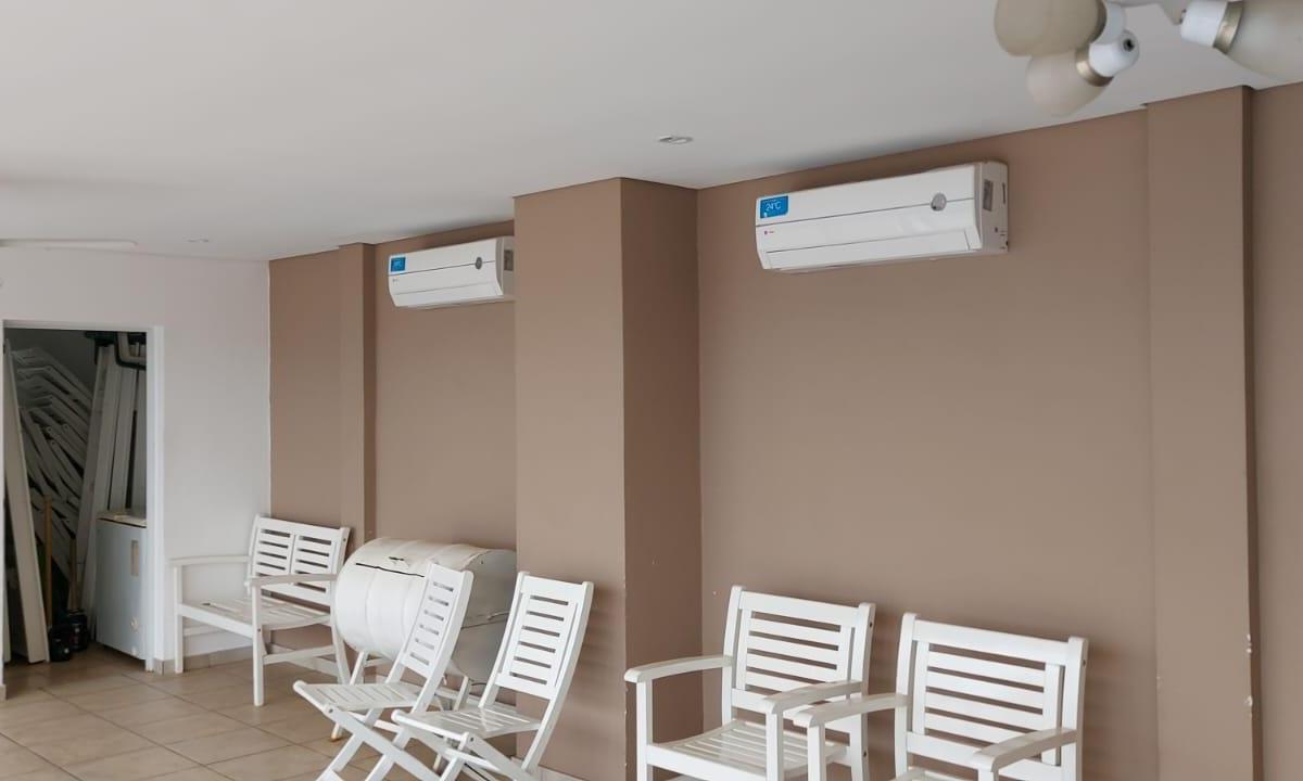 Departamento a m de Av Costanera y Av Roca Villa Sarita con Cochera 4