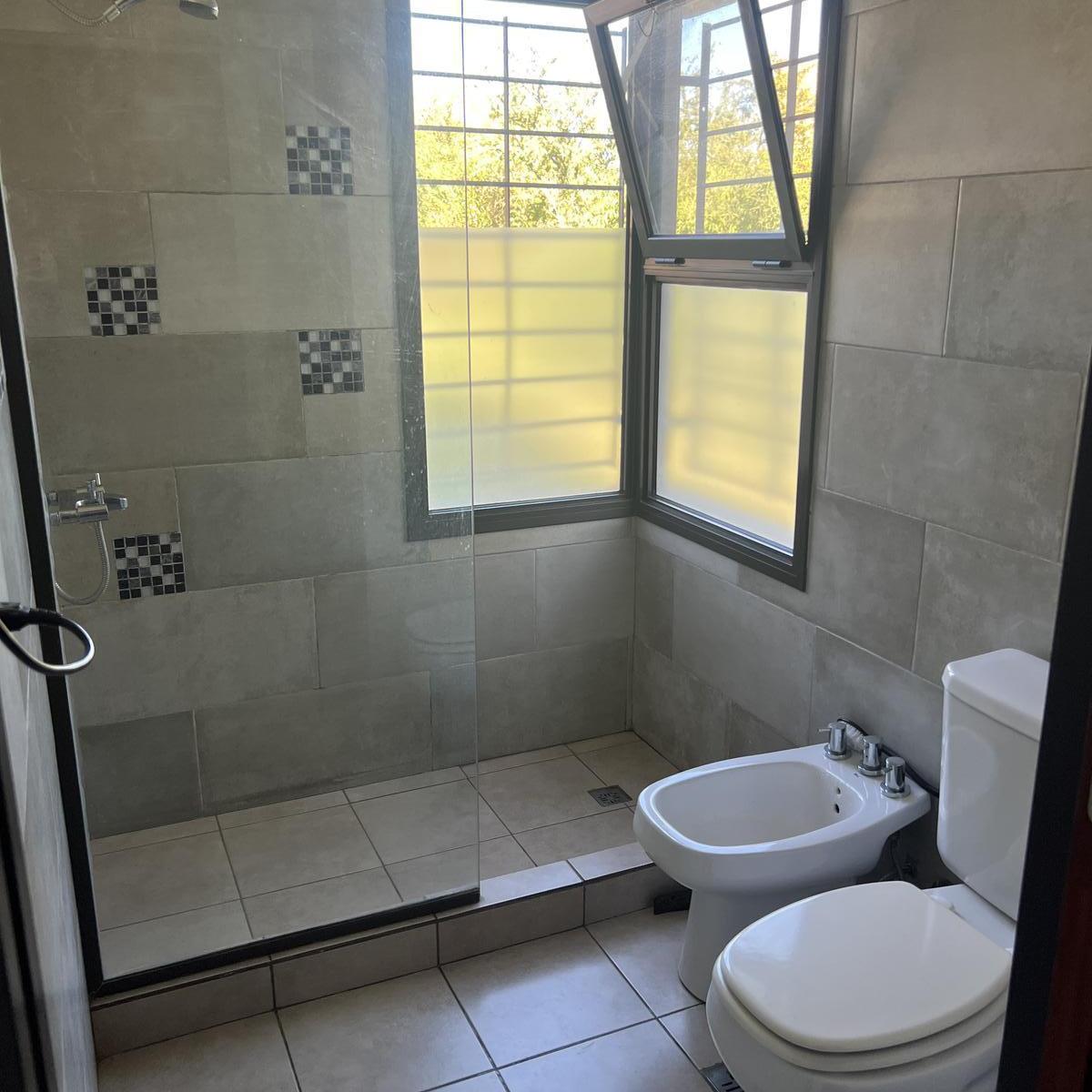 Casa en Venta - Pileta y Excelentes Vistas - Villa de Merlo 2