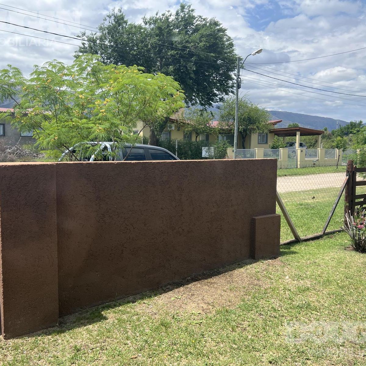 Casa en Venta con Piscina - Merlo San Luis 2