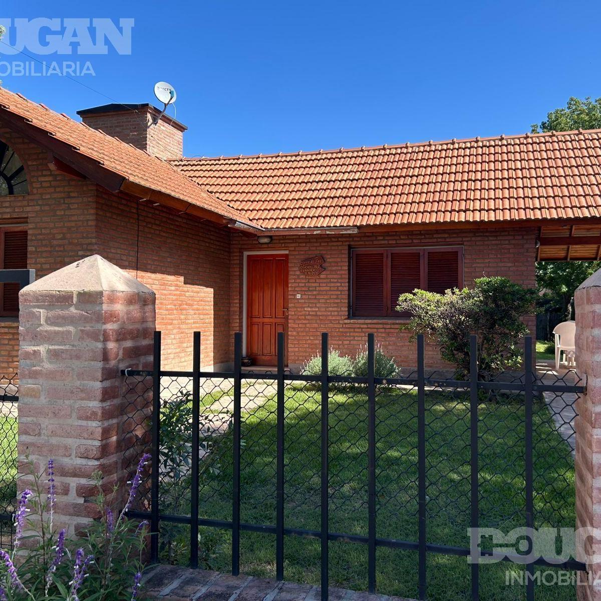 Casa con Pileta y Gas Natural en Nuevo Merlo 2
