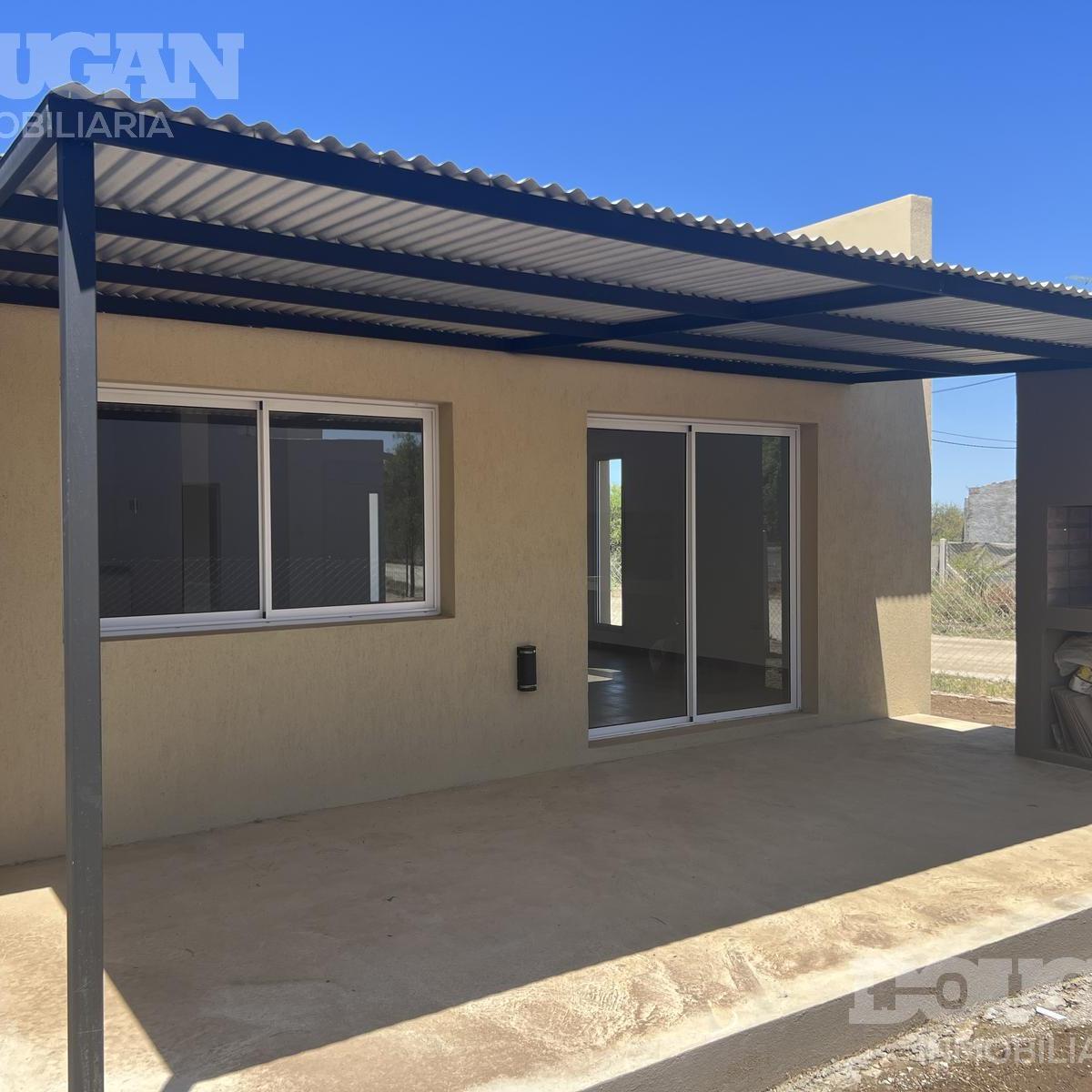 Venta - Casa Dos Dorm. en La Sebastiana - Piedra Blanca 3