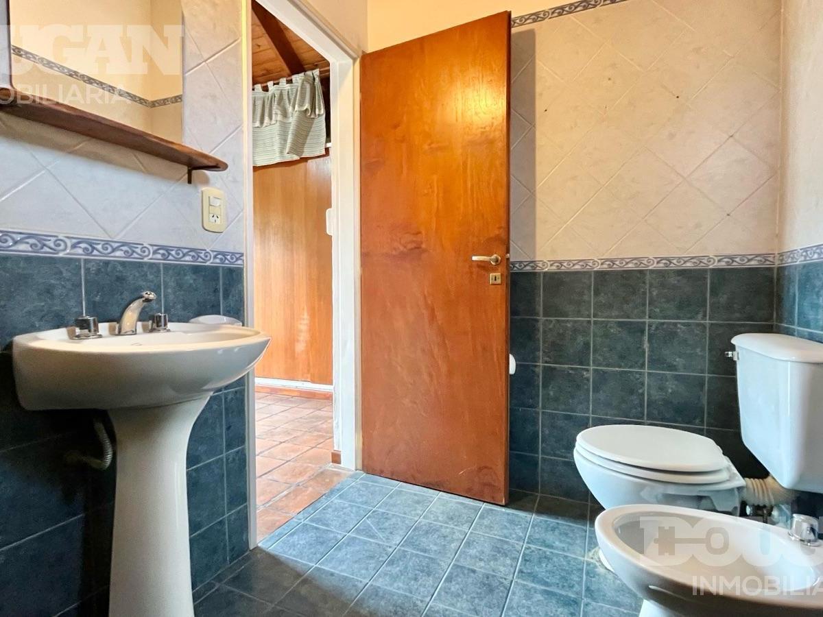 Venta / Oportunidad en Barrio Pellegrini - Gas Natural 5