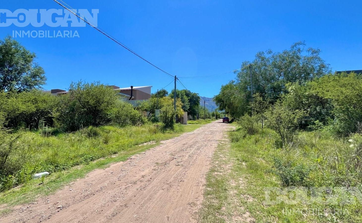 Lote en barrio Las Magdalenas - Plano aprobado para 3 PH