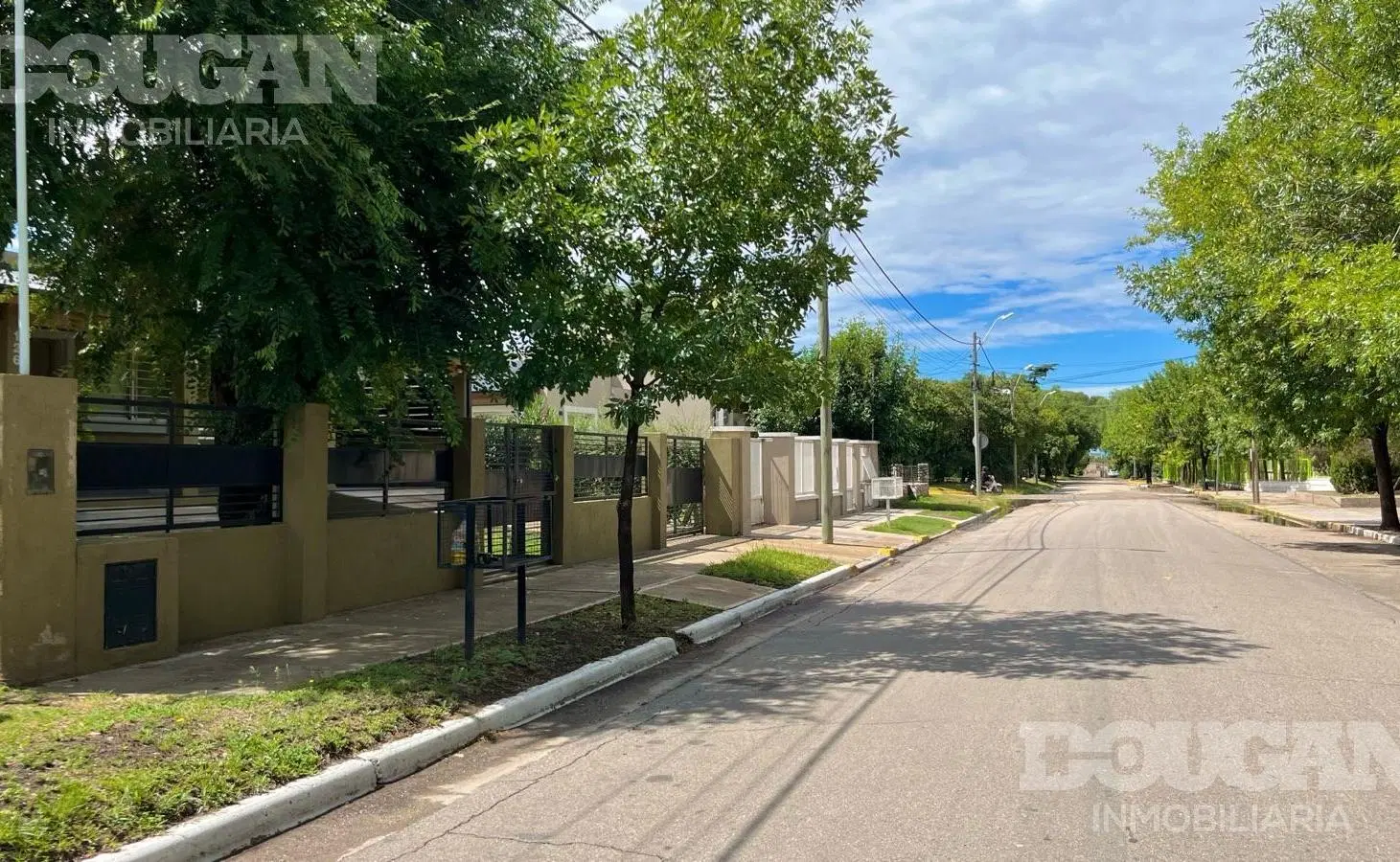 VENTA - Terreno frente a Santiago Besso 2