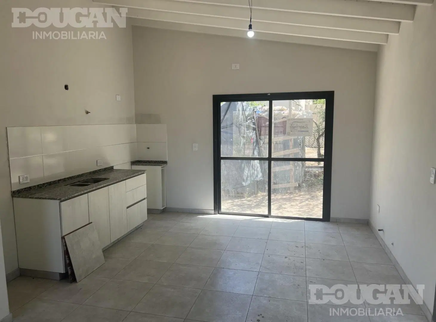 VENTA - Casa tres dormitorios en La Sebastiana - Piedra Blanca 3