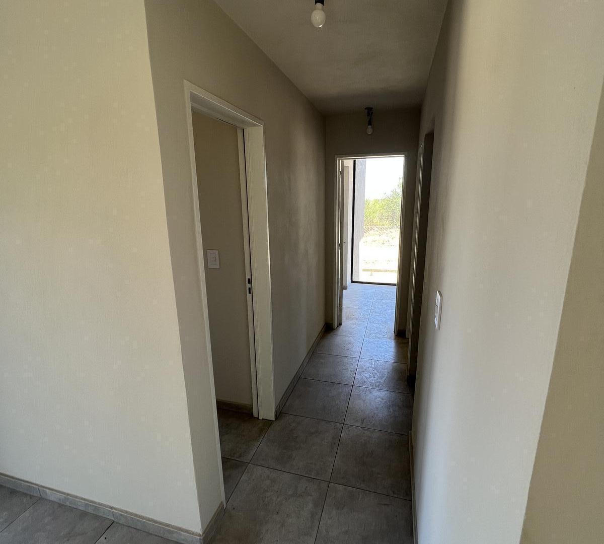 Foto de VENTA - Casa tres dormitorios en La Sebastiana - Piedra Blanca, imagen 2