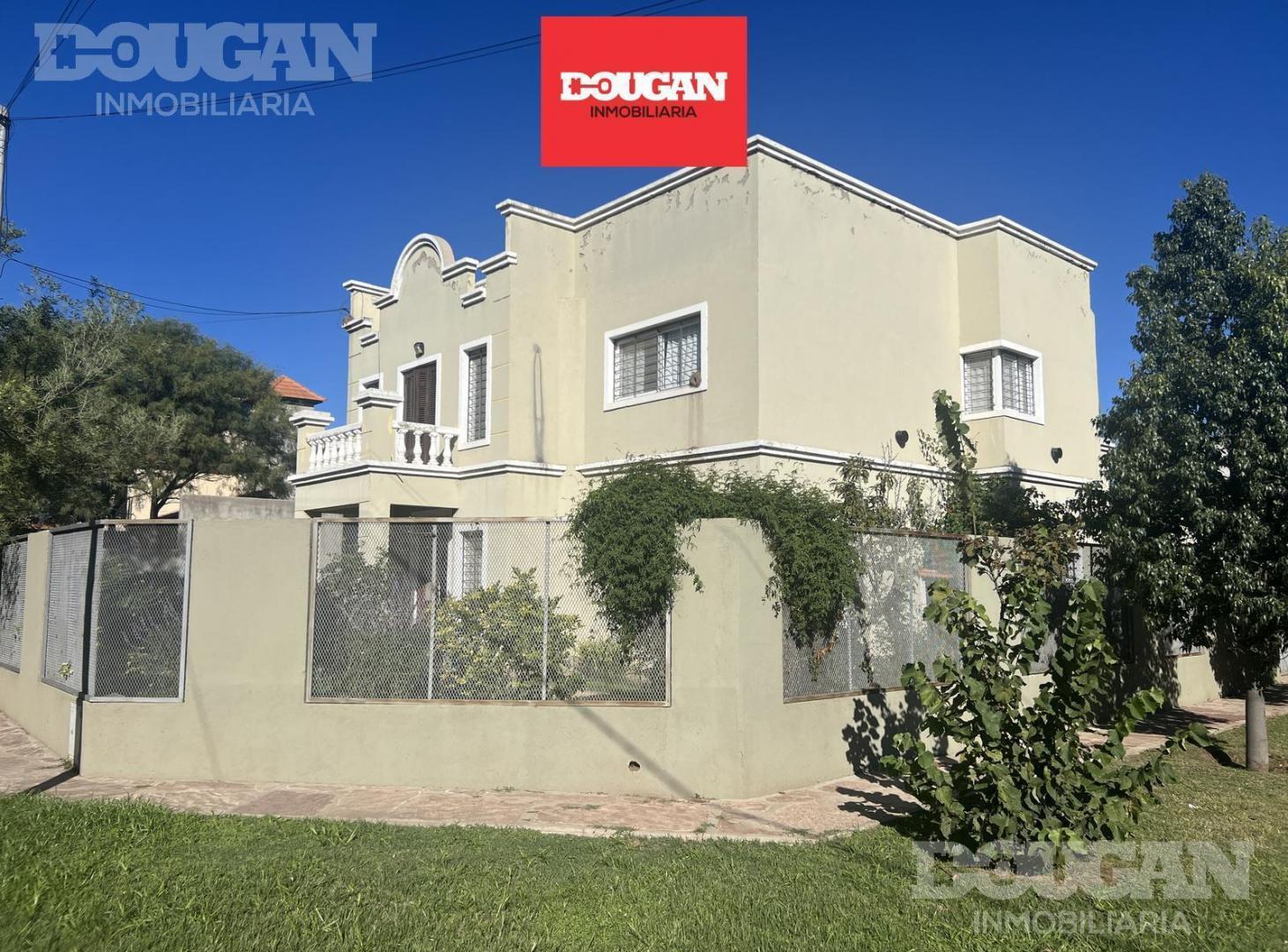 Casa en Venta - Amplio Parque y Pileta - Villa de Merlo