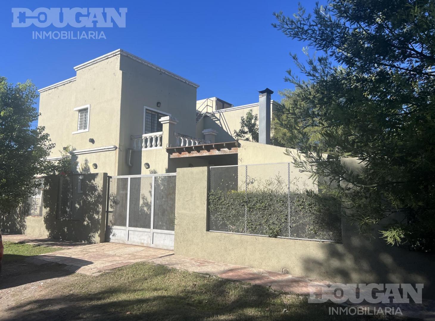 Foto de Casa en Venta - Amplio Parque y Pileta - Villa de Merlo, imagen 4