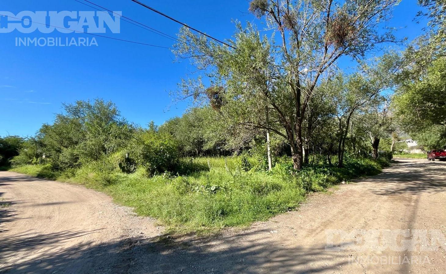 Foto de Terreno Esquina a la Venta en Barranca Colorada, imagen 2