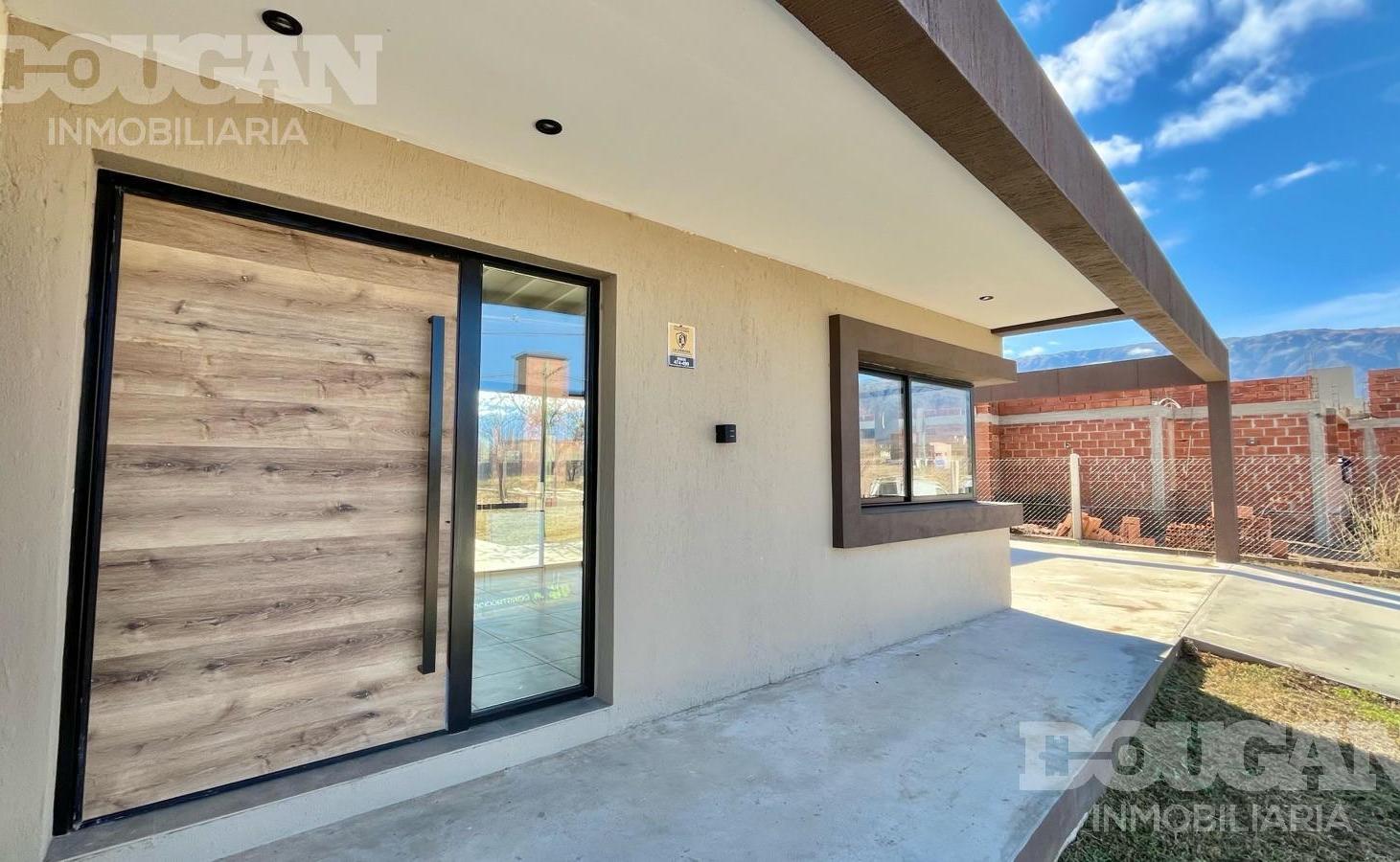 Foto de VENTA - Casa en La Arbolada - Gas Natural, imagen 2