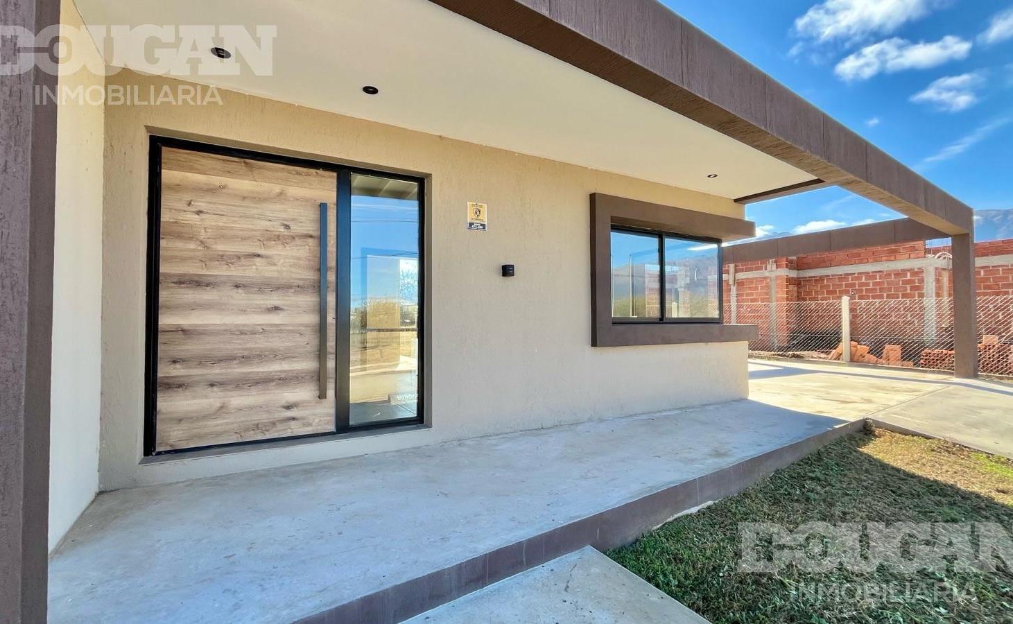 Foto de VENTA - Casa en La Arbolada - Gas Natural, imagen 1