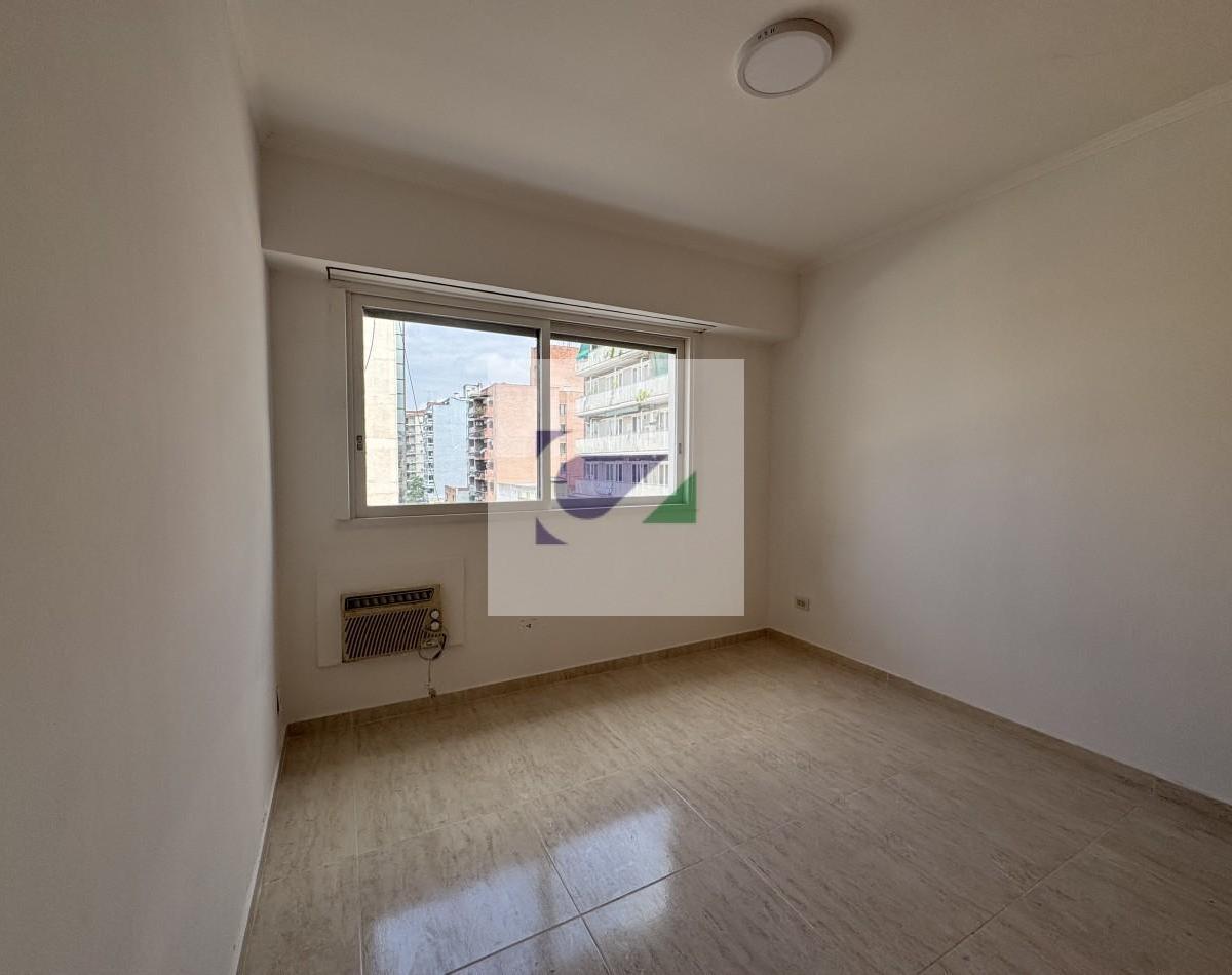 Departamento en Venta en Virgen de La Merced 200 2