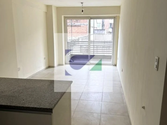 DEPARTAMENTO EN VENTA BALCARCE 600 5