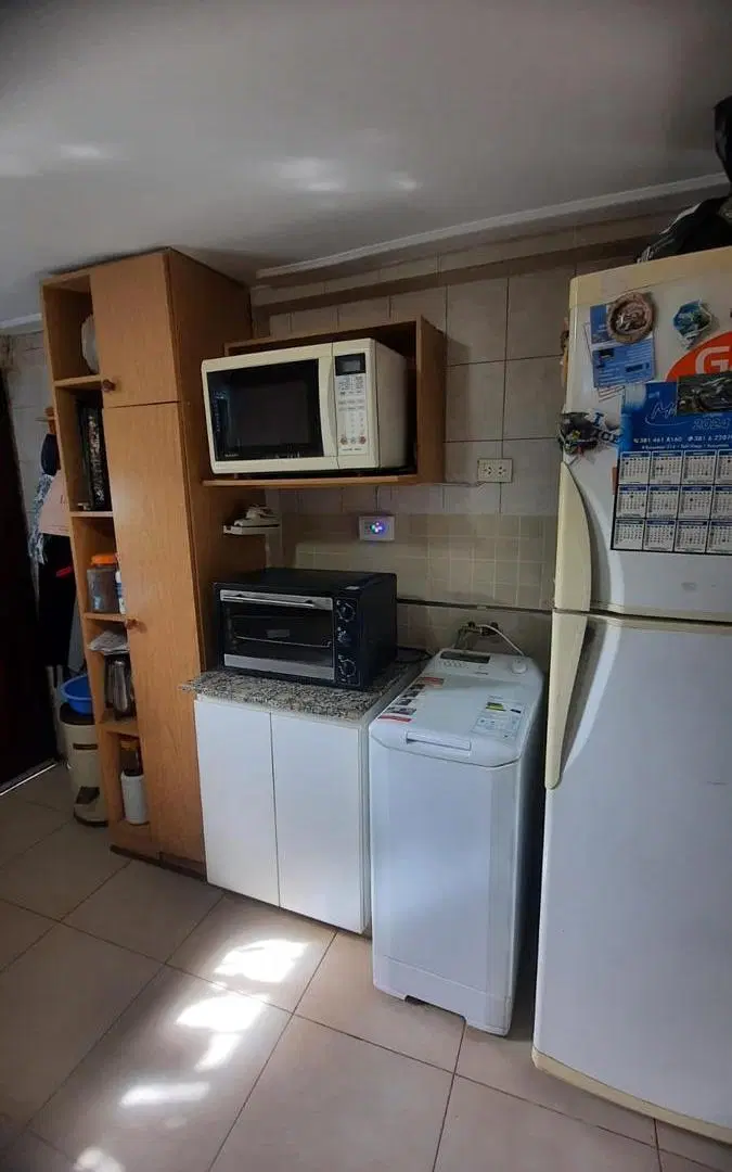 CASA EN VENTA EN PASAJE FERNANDEZ AL 4000 2