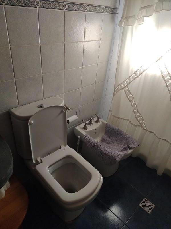 Casa de 170 m² con Costa de Rio!, El Hoyo, Chubut 2