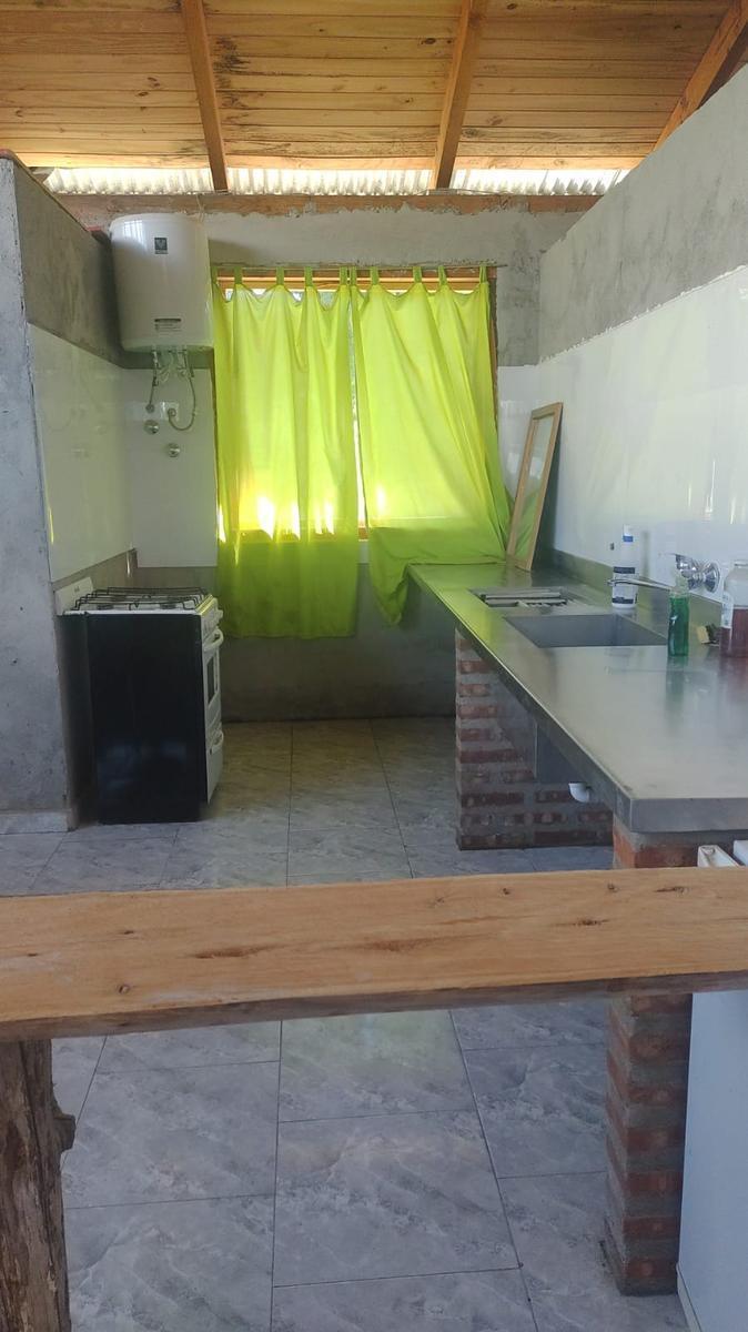 Local de 155m2 en construcción más Monoambiente de 30m2 en Paraje Entre Ríos, Chubut