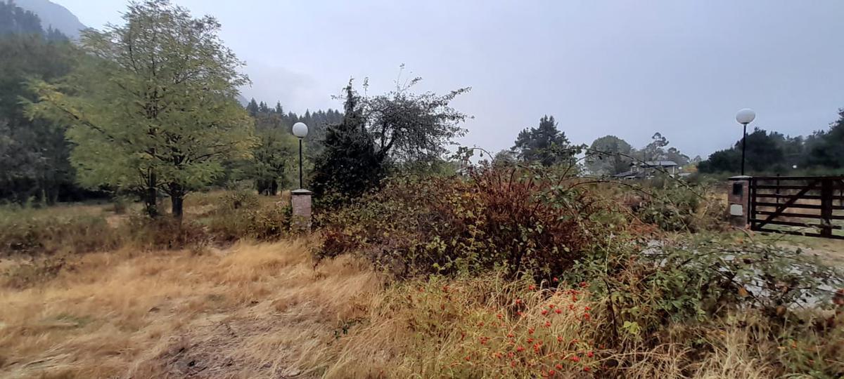 Amplios Lotes en El Centro de Lago Puelo 781 m² con Todos Los Servicios 2