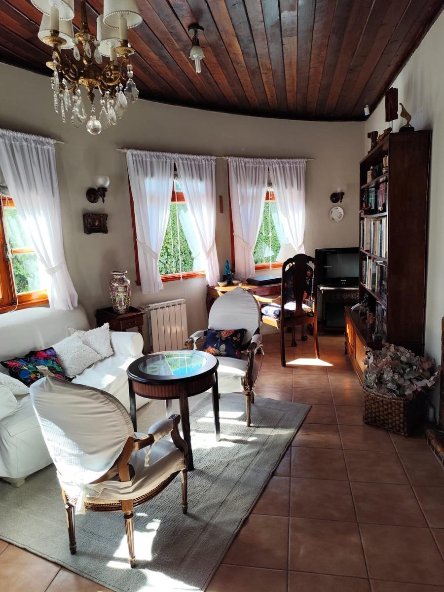 Casa en Las Golondrinas 4