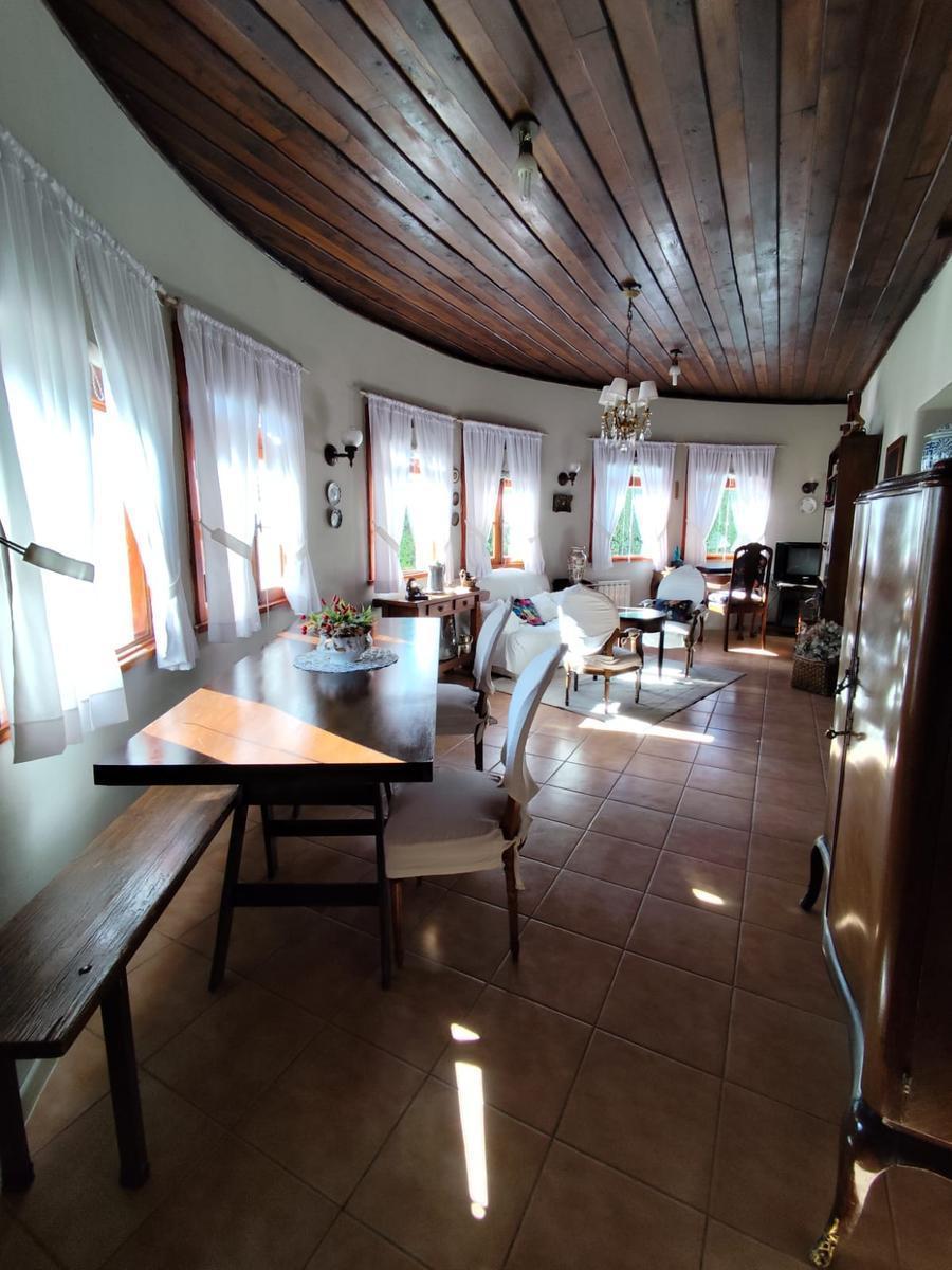 Casa en Las Golondrinas 3