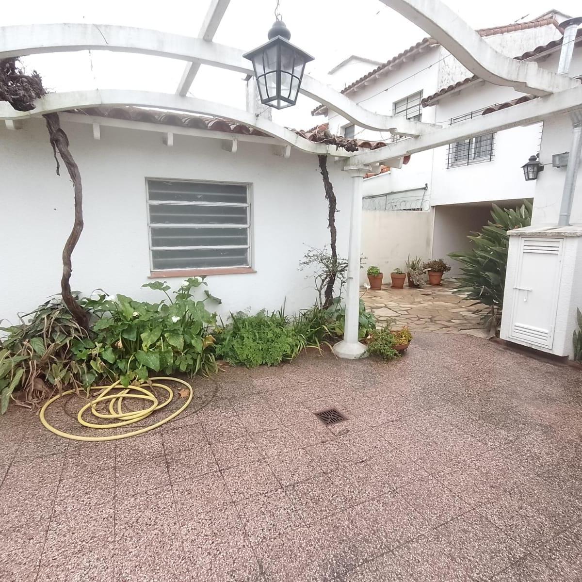 Bajo El Precio! Casa en Moreno Centro Ideal Inversores 2