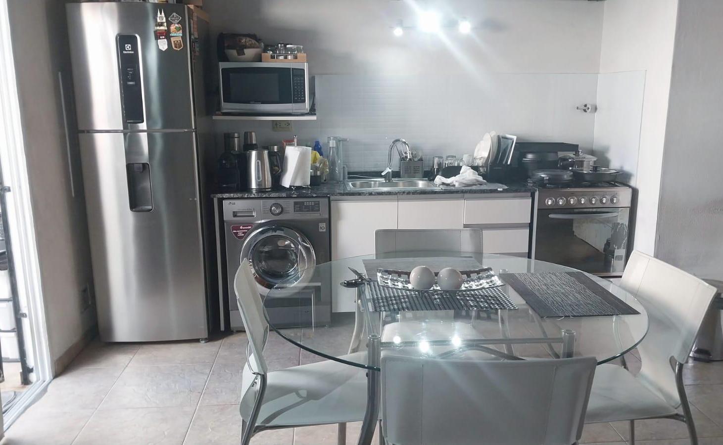 Foto de Venta Departamento 2 Ambientes con Terraza y Balcón - Morón Centro, imagen 3