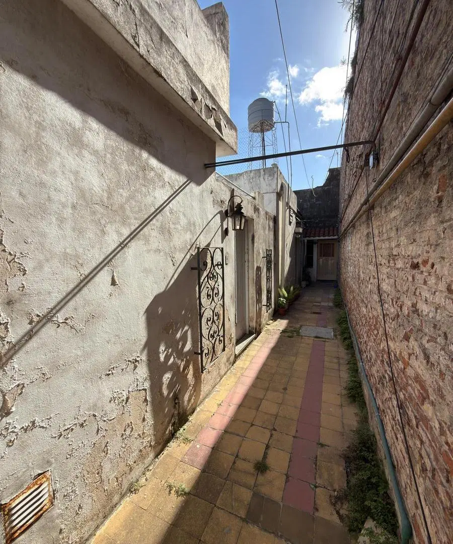 ¡Casa a metros del Rio y Puerto Norte! 4