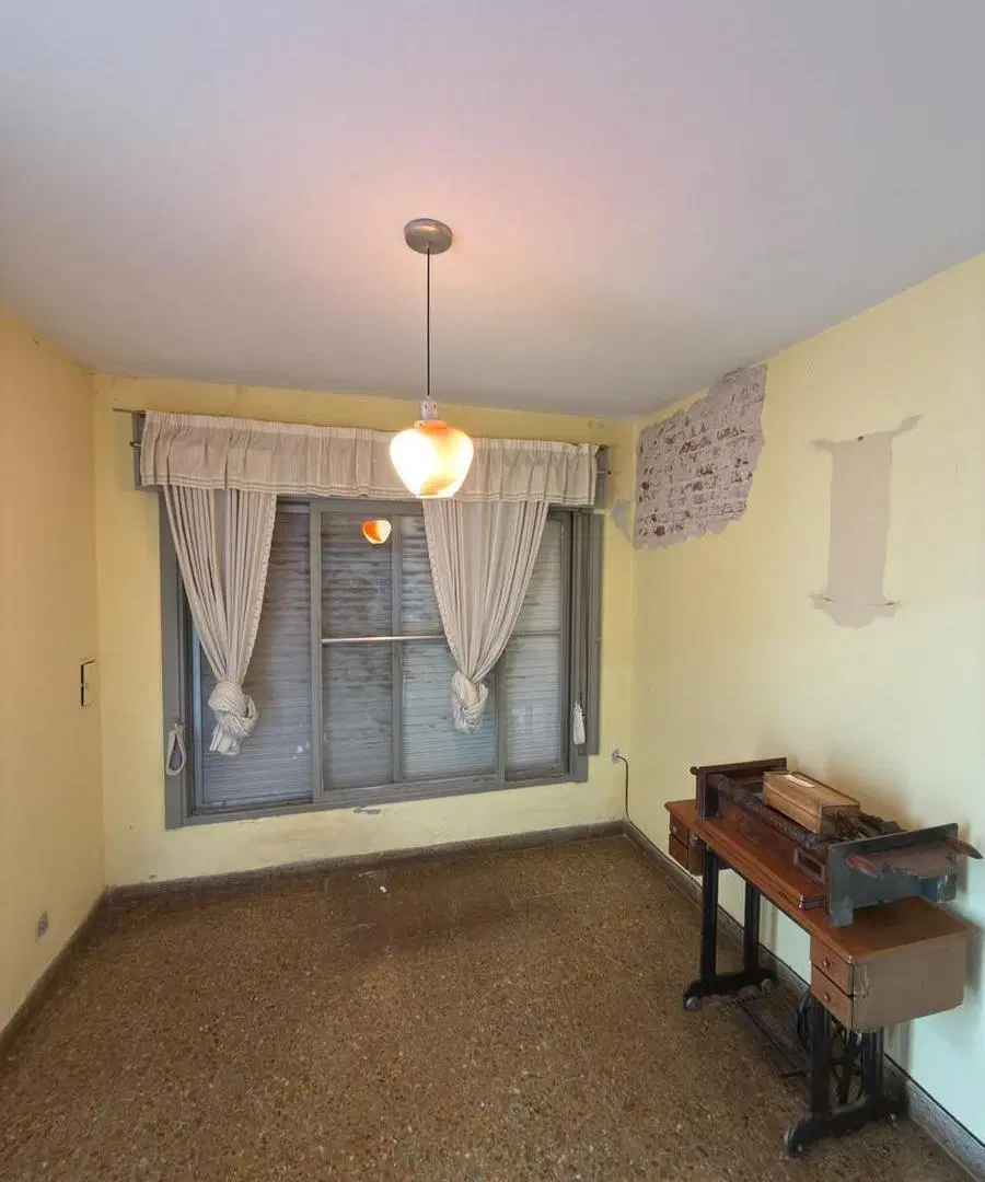 ¡Casa en Barrio Paraiso a pocas cuadras del Rio! 2