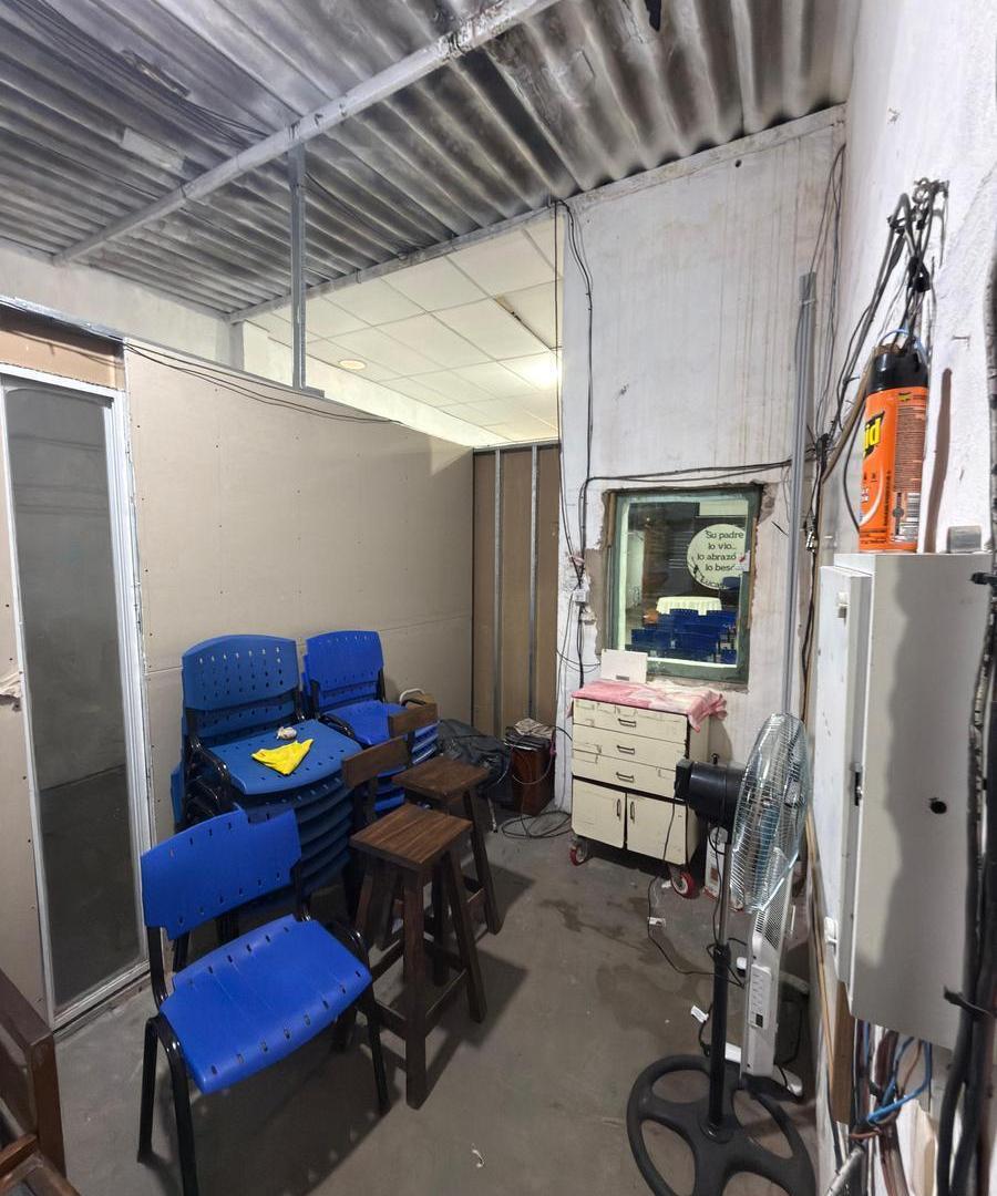 Foto de ¡Importante inmueble de uso mixto o comercial!, imagen 2