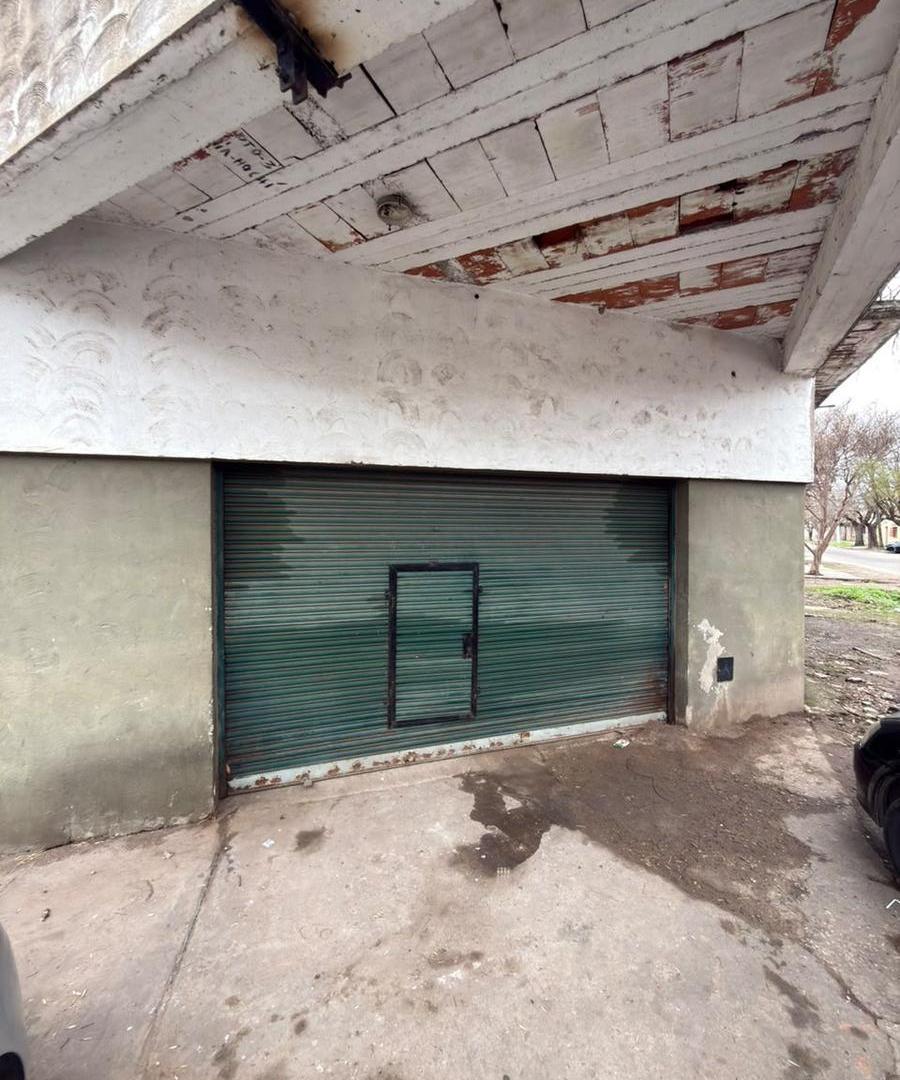 Foto de ¡Local comercial La Paz al 4400!, imagen 1
