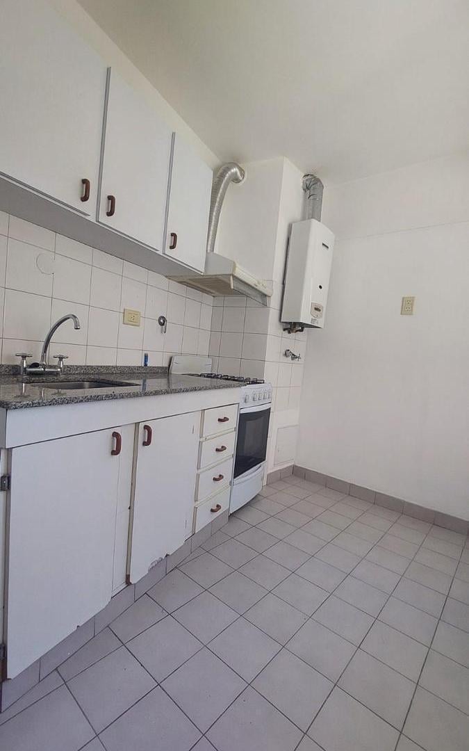 Foto de Amplio departamento céntrico!, imagen 4