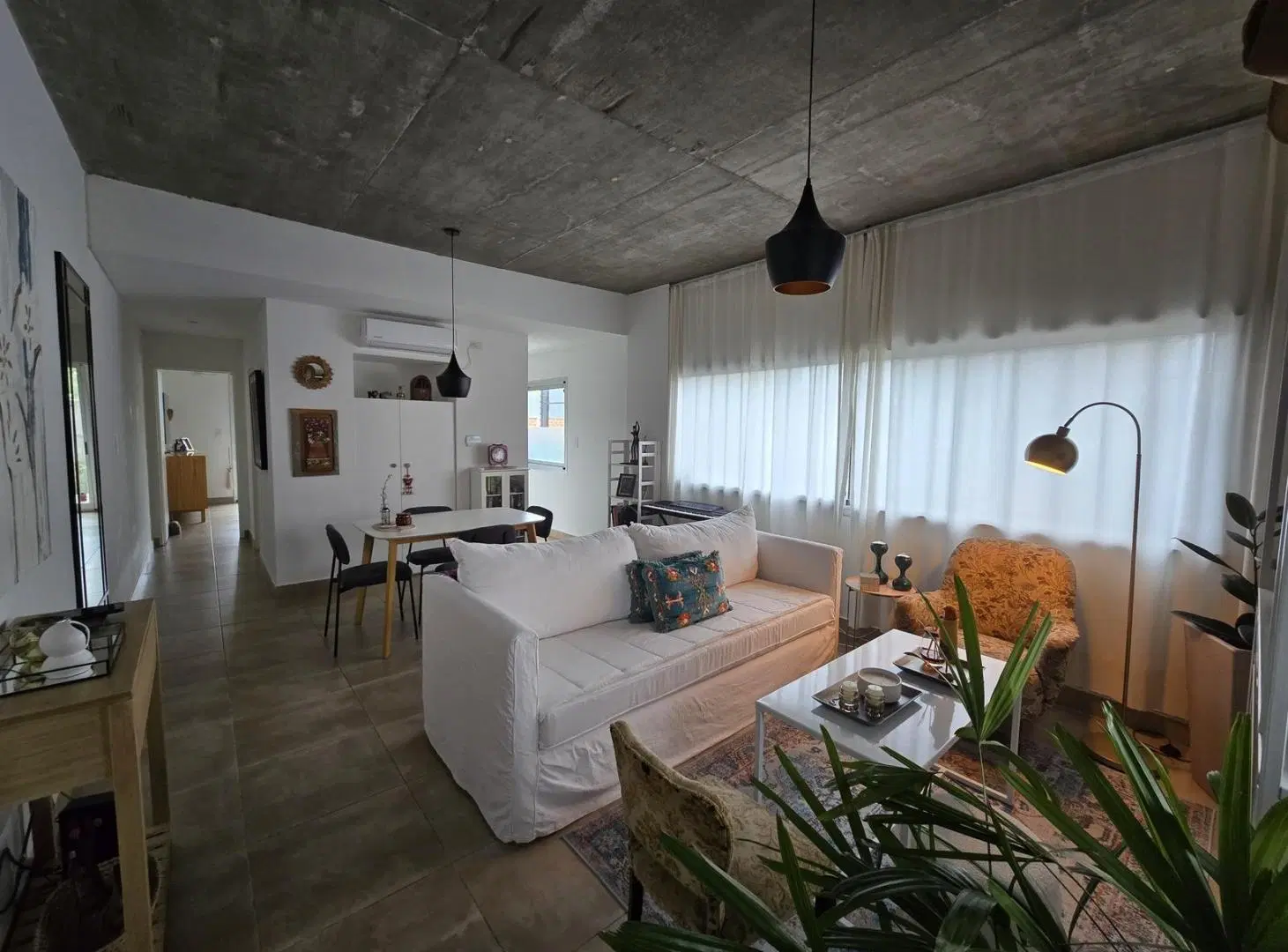 Venta de departamento en Pilar 1