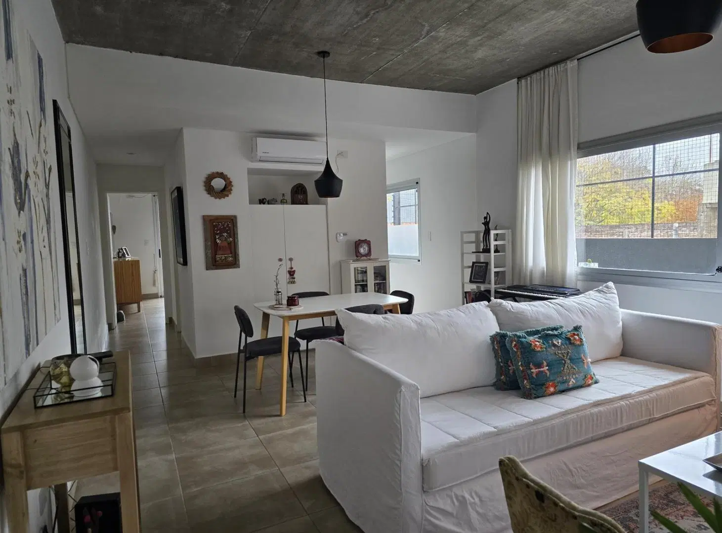 Venta de departamento en Pilar 5