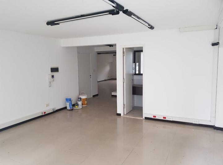 Oficina comercial en Alquiler en Centro 5