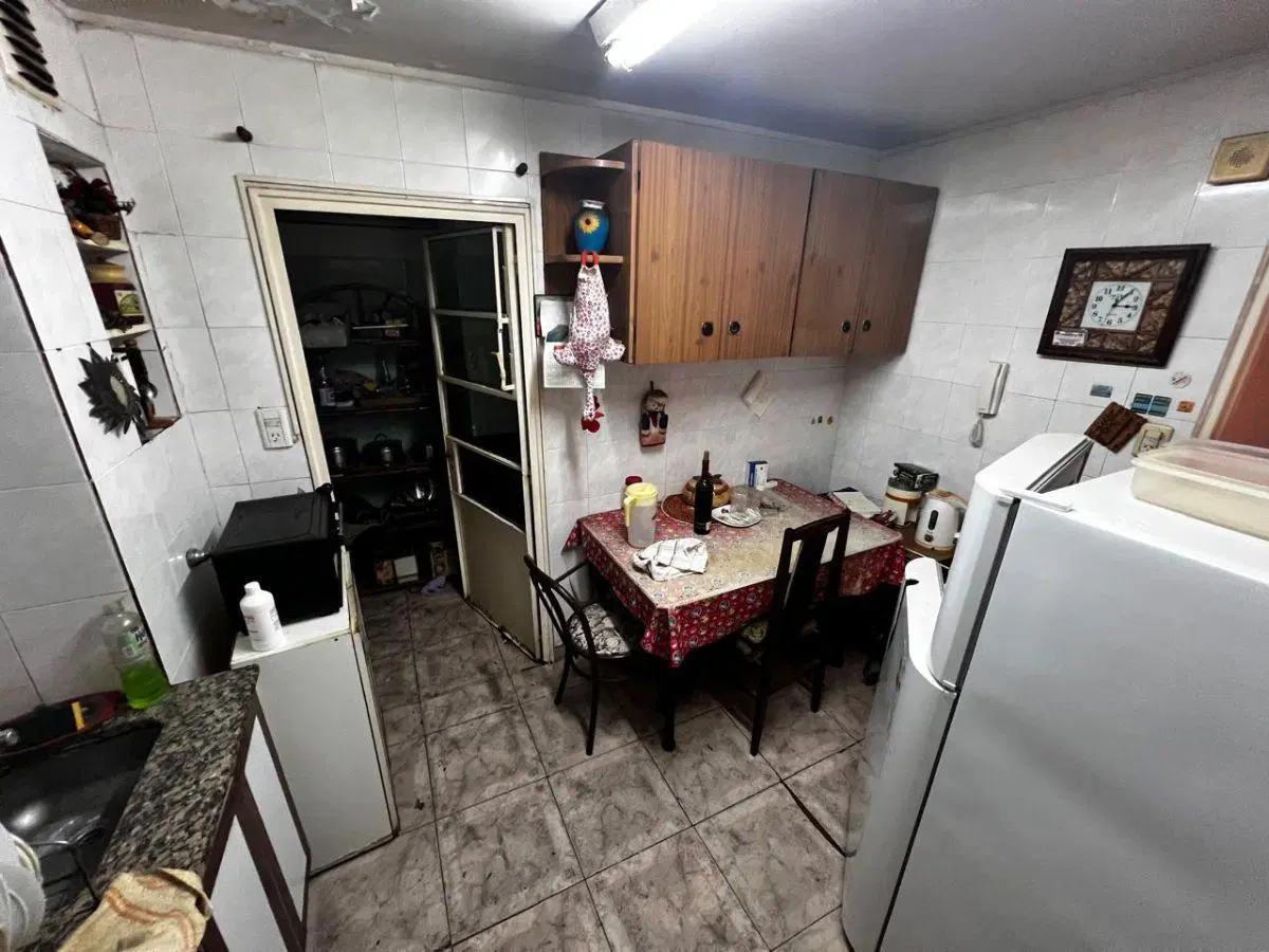 Semipiso de 4 ambientes al frente con balcón corrido y patio – Muy luminoso – Villa Crespo 5