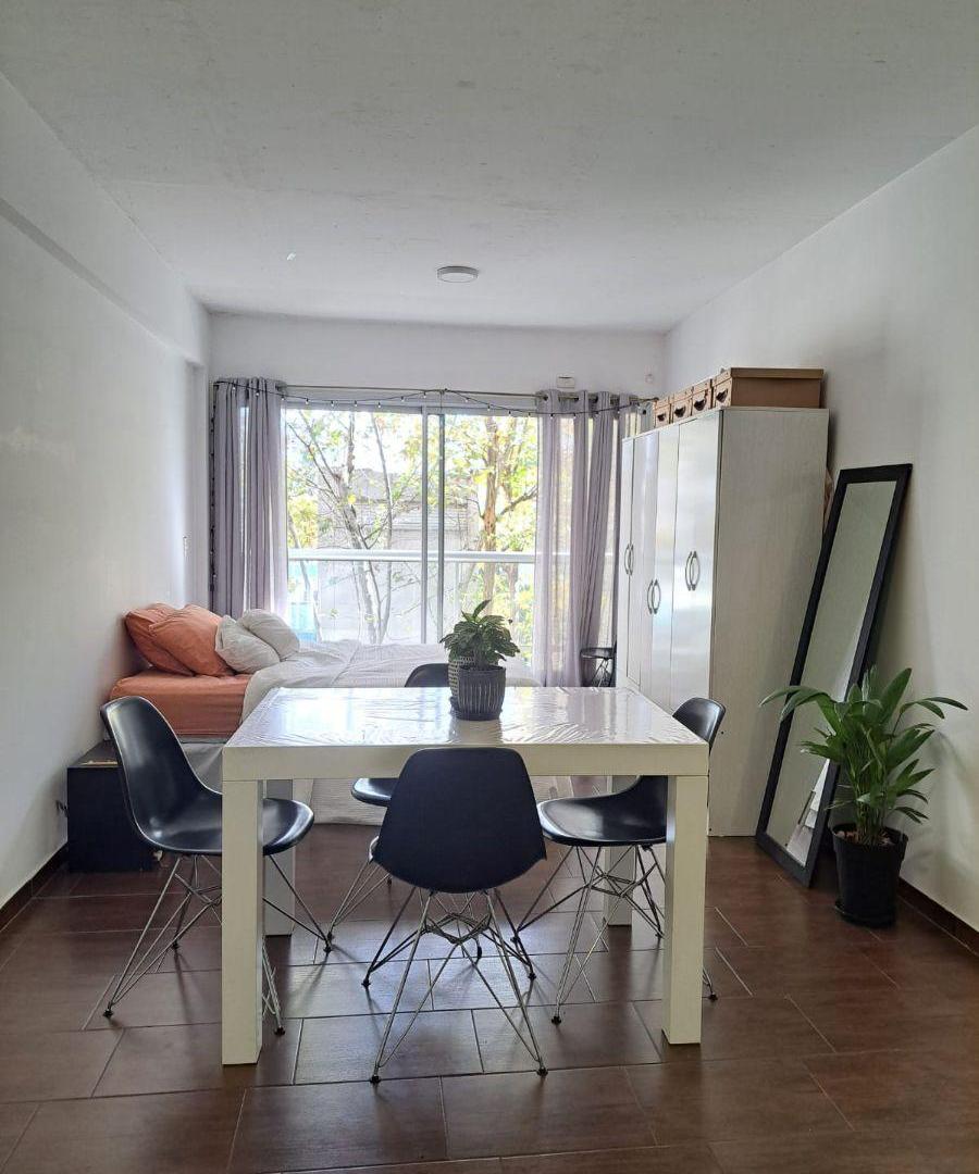 Foto de Luminoso Monoambiente c/ Balcón, Aire Acondicionado y Laundry – Thames, imagen 2