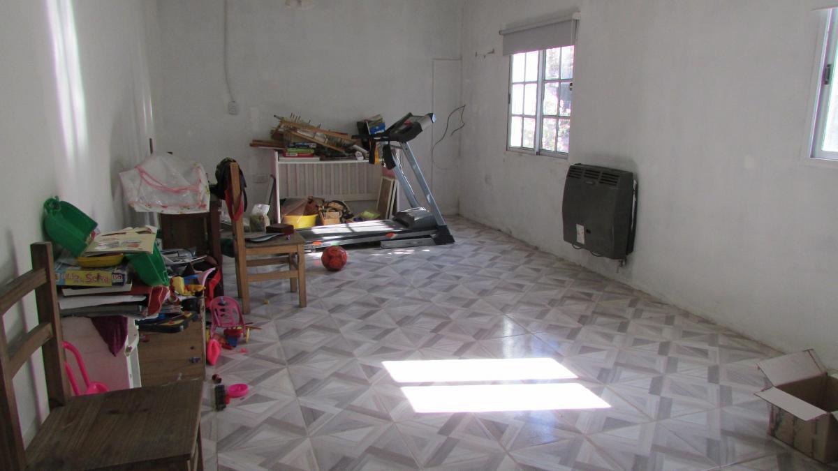 Foto de Casa con Departamento en Venta en Moron Sur, imagen 5