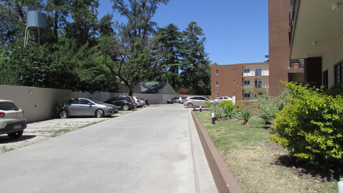 Departamento en Venta en Moreno Centro 2