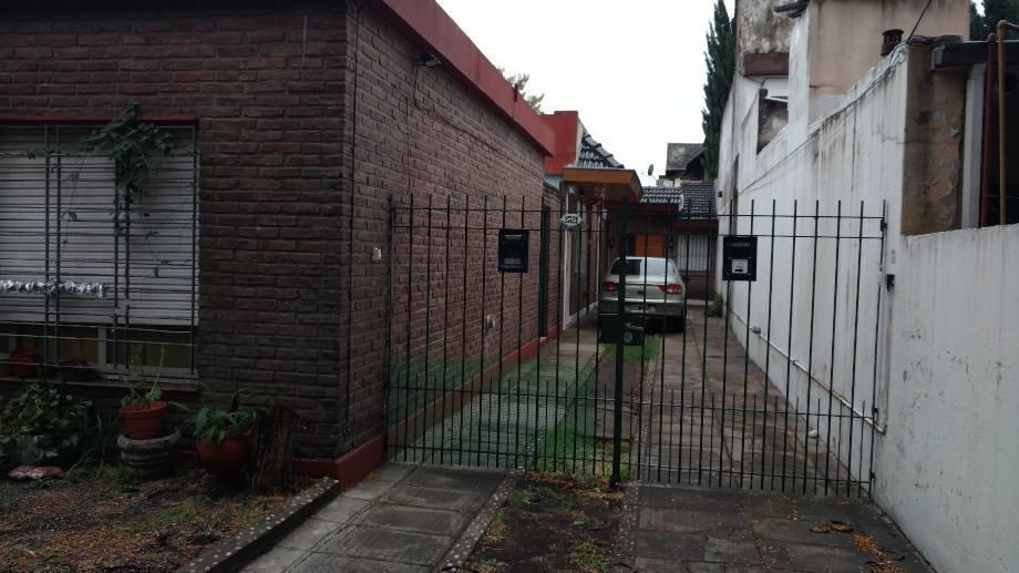 Venta de PH de 2 ambientes en Castelar