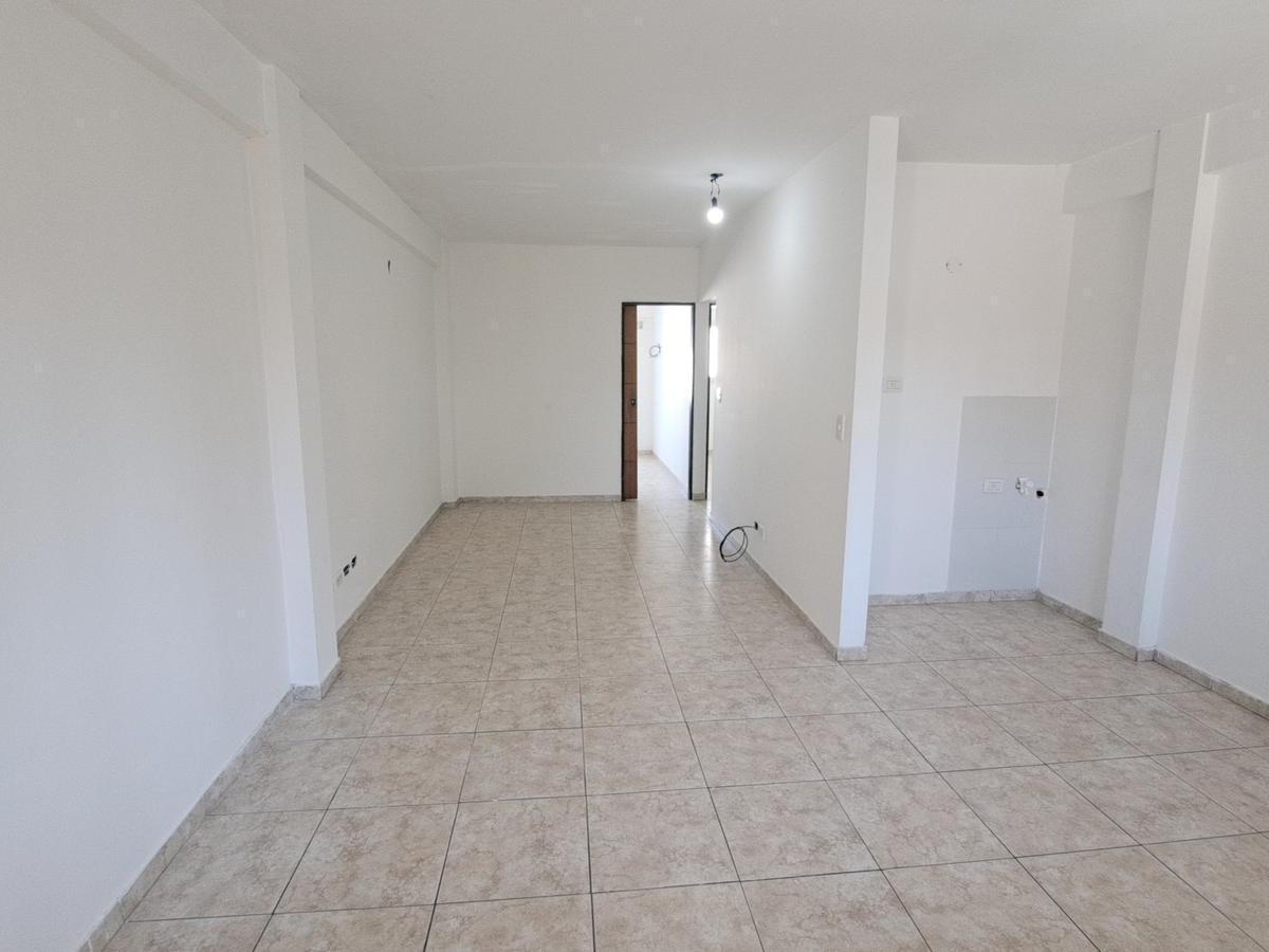 Foto de Departamento en Venta de 2 ambientes en Bernal, imagen 5