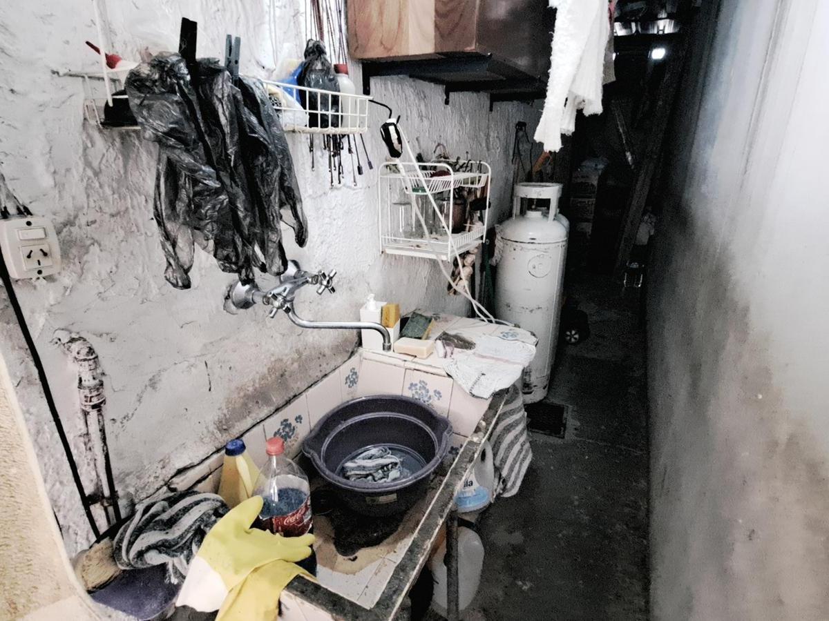 Foto de Casa en Venta de 3 ambientes en Luis Guillon, imagen 4