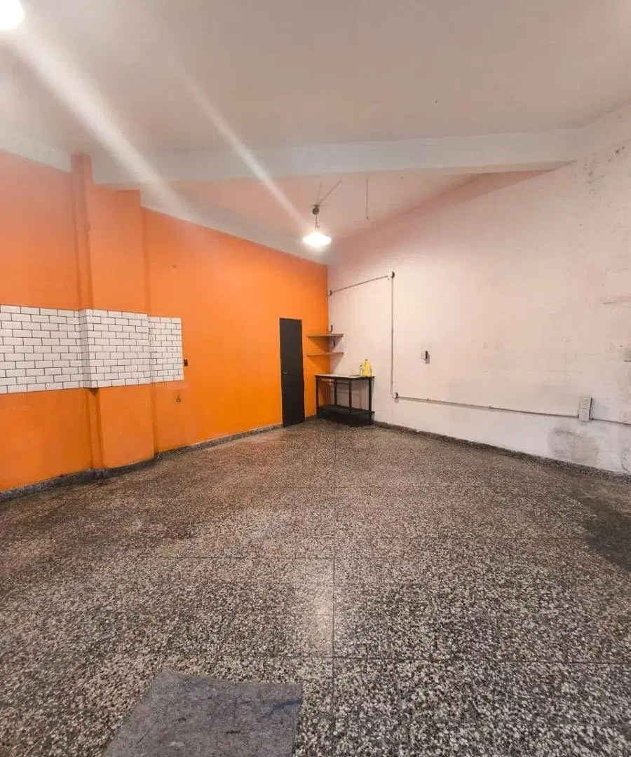 LOCAL COMERCIAL EN ESQUINA | AV. MOSCONI 1500 ESQ. PRINGLES | LOMAS DEL MIRADOR 5